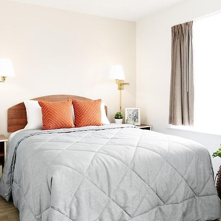 Intown Suites Extended Stay Marietta Ga - Roswell Rd Exterior photo