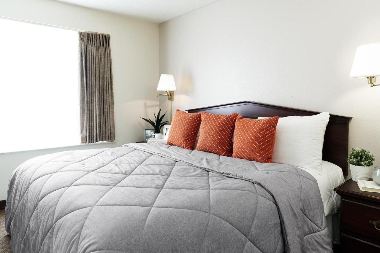 Intown Suites Extended Stay Marietta Ga - Roswell Rd Exterior photo