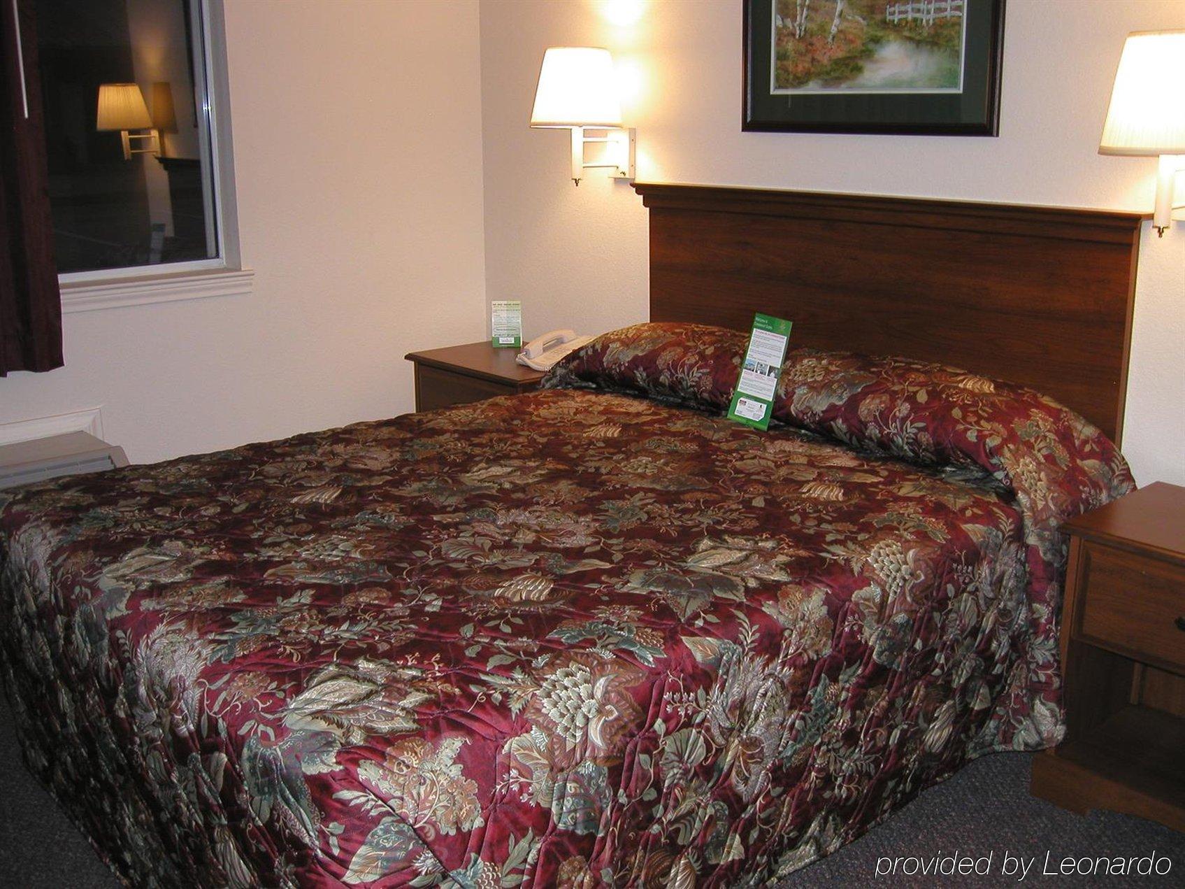 Intown Suites Extended Stay Marietta Ga - Roswell Rd Room photo